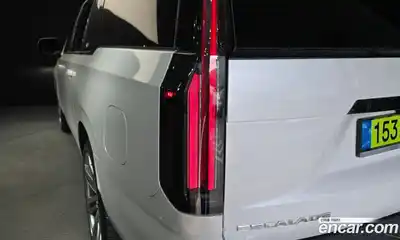 Cadillac Escalade 2025 6.2 гидро в Москве № 1551333, миниатюра 9