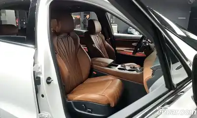 Genesis GV70 2025 2.5 гидро в Москве № 15750, миниатюра 10