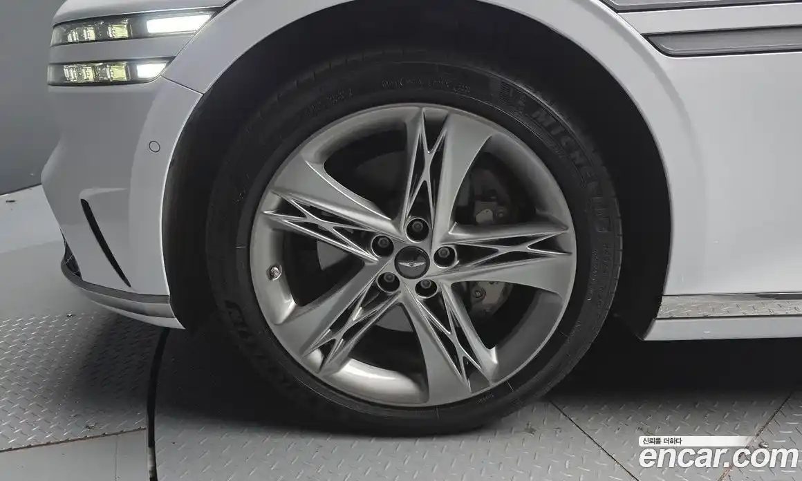 Genesis G90 2022 3.5 гидро в Москве, фото 5