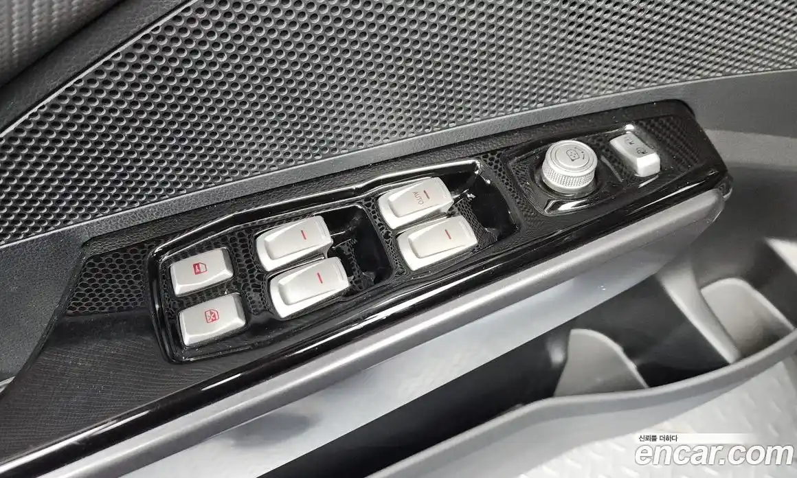 SsangYong TIBOLI 2017 1.6 гидро в Москве № 1612571, фото 37