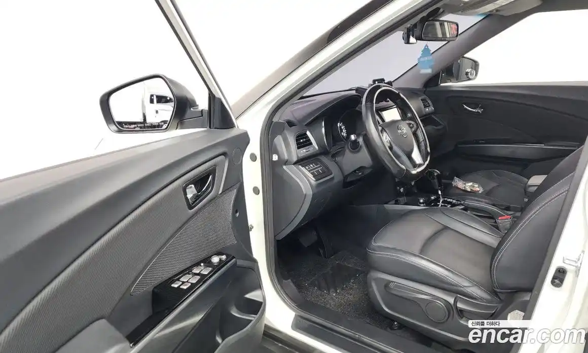 SsangYong TIBOLI 2018 1.6 гидро в Москве № 1612582, фото 13