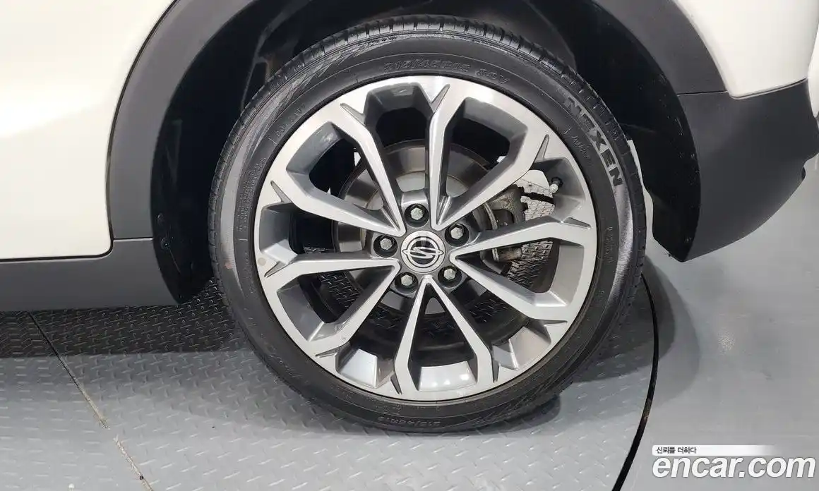 SsangYong TIBOLI 2018 1.6 гидро в Москве № 1612582, фото 7