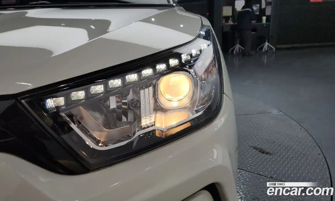 SsangYong TIBOLI 2018 1.6 гидро в Москве № 1612582, фото 8