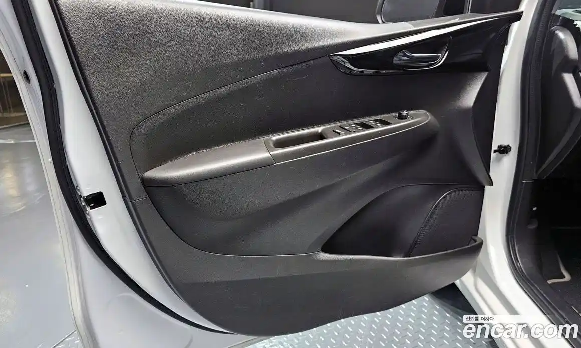 Chevrolet Spark 2021 1.0 гидро в Москве, фото 14