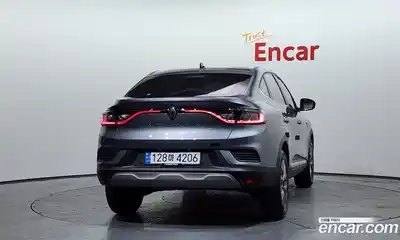 Renault Arkana 2024 1.6 гидро в Москве № 1615078, миниатюра 4