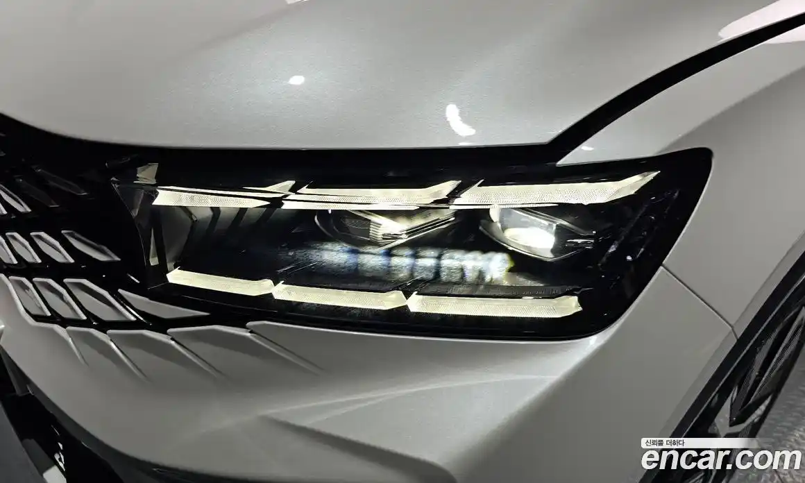 Renault Grand Koleos 2025 1.5 гидро в Москве № 1615080, фото 8
