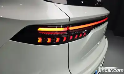 Renault Grand Koleos 2025 1.5 гидро в Москве № 1615080, миниатюра 9