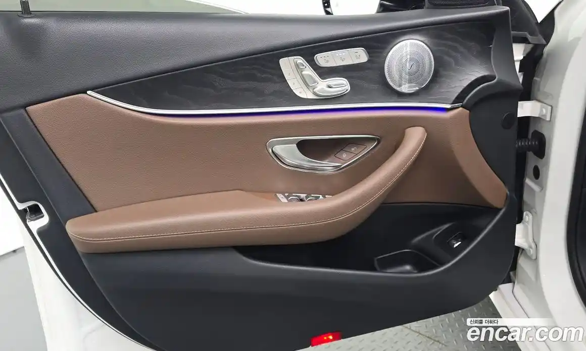 Mercedes-Benz E-Class 2020 2.0 гидро в Москве № 1617468, фото 14