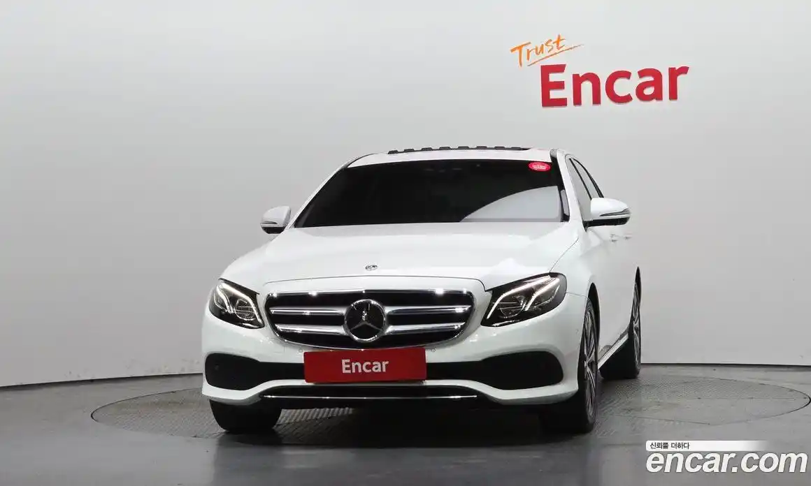 Mercedes-Benz E-Class 2020 2.0 гидро в Москве № 1617468, фото 3