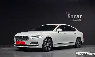 Volvo S90, 2022