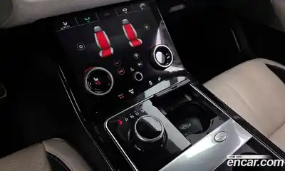 Land Rover Range-Rover Velar 2017 3.0 гидро в Москве № 1619608, миниатюра 12