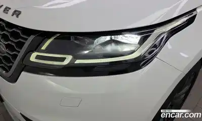 Land Rover Range-Rover Velar 2017 3.0 гидро в Москве № 1619608, миниатюра 8