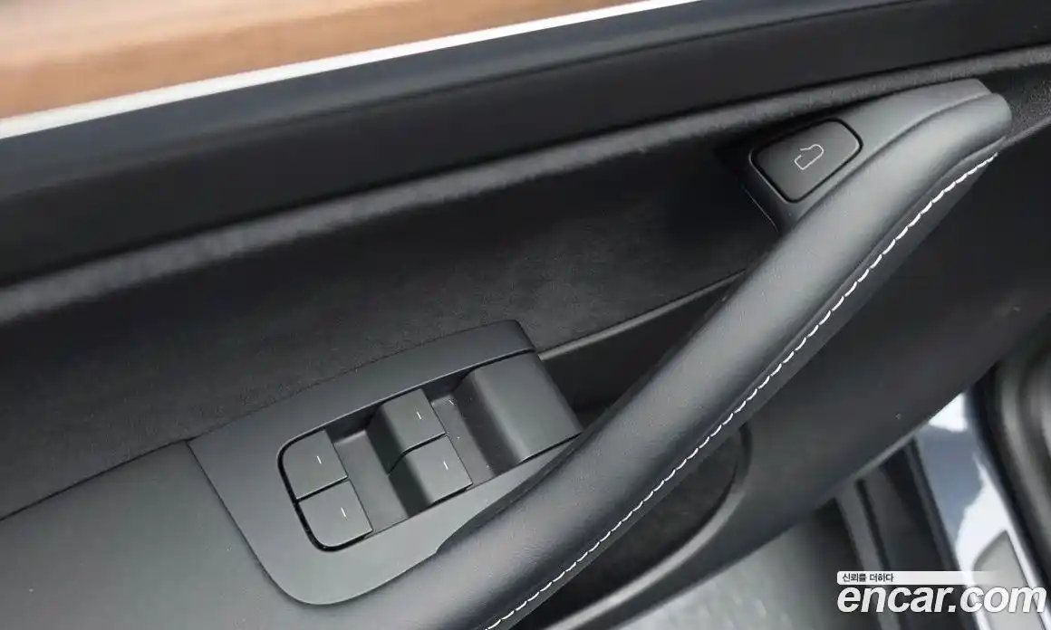 Tesla Model Y 2025 0.2 гидро, фото 30