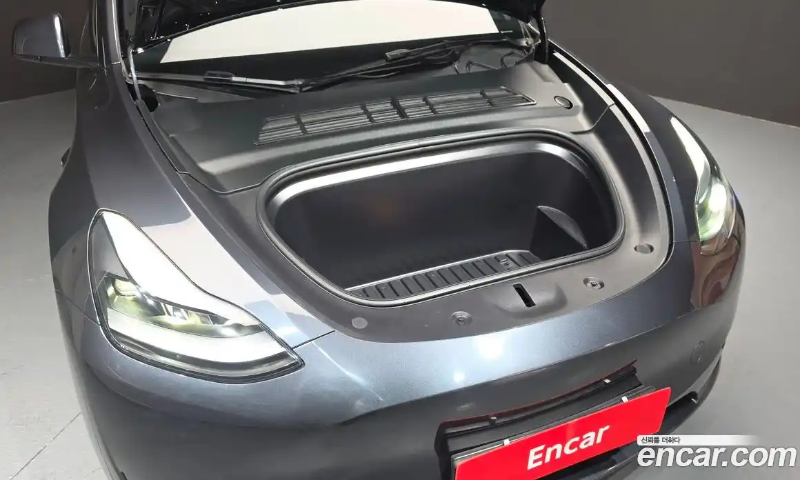 Tesla Model Y 2025 0.2 гидро, фото 6