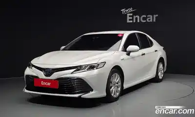 Toyota Camry, 2019