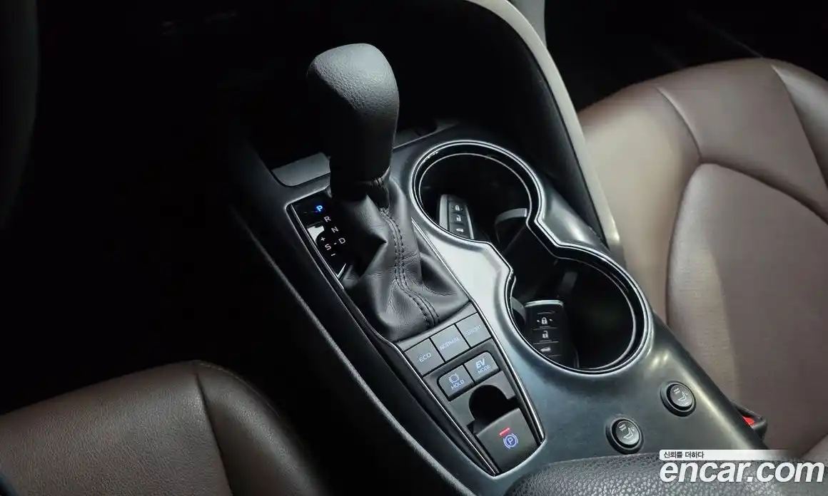Toyota Camry 2019 2.5 гидро в Москве № 1624400, фото 12