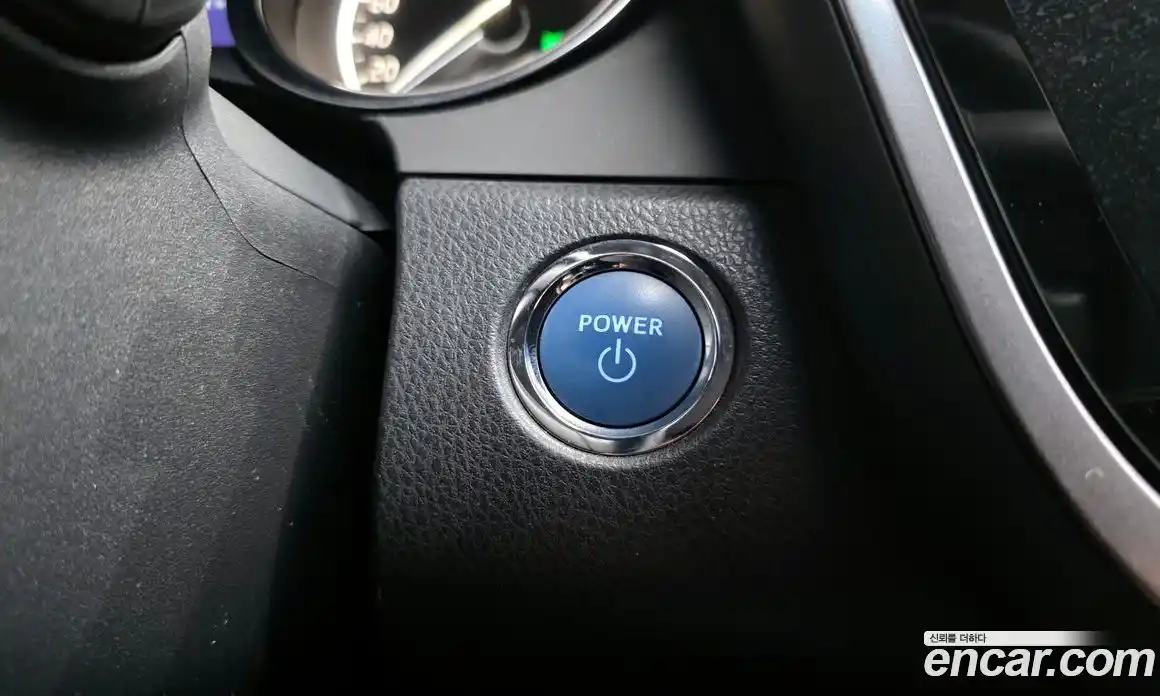 Toyota Camry 2019 2.5 гидро в Москве № 1624400, фото 34