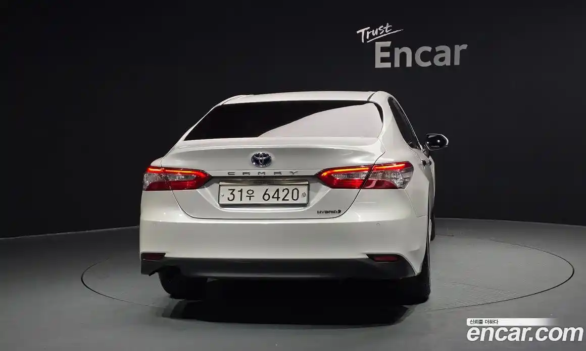 Toyota Camry 2019 2.5 гидро в Москве № 1624400, фото 4