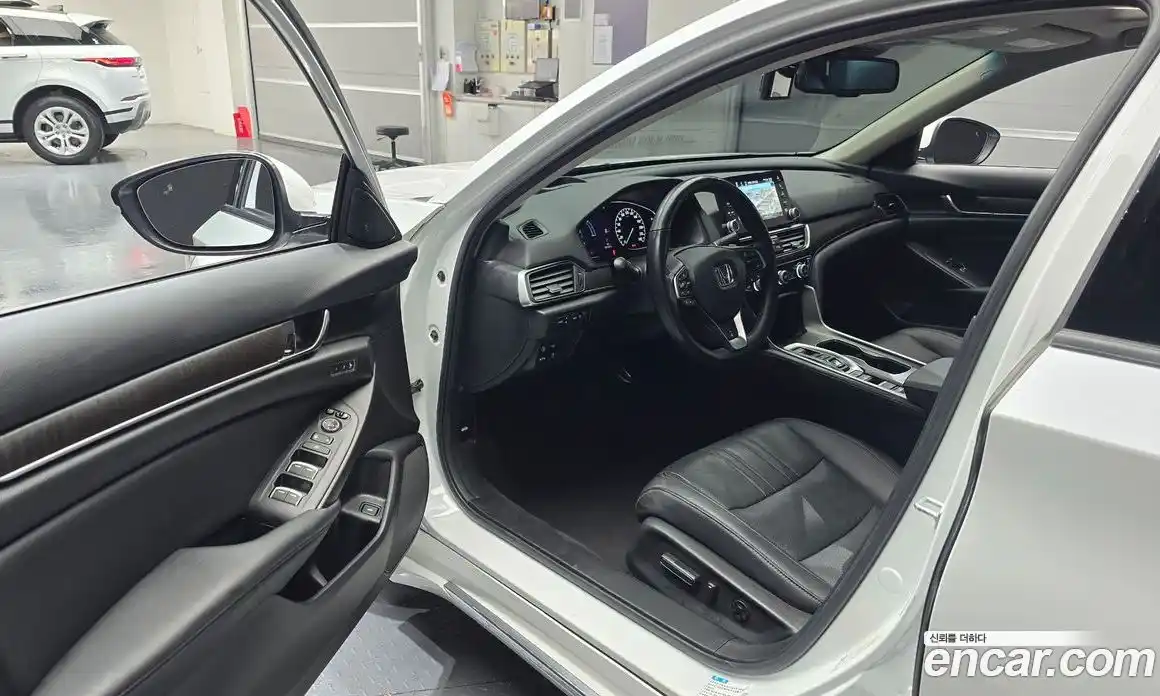 Honda Accord 2022 2.0 гидро в Москве № 1624534, фото 13