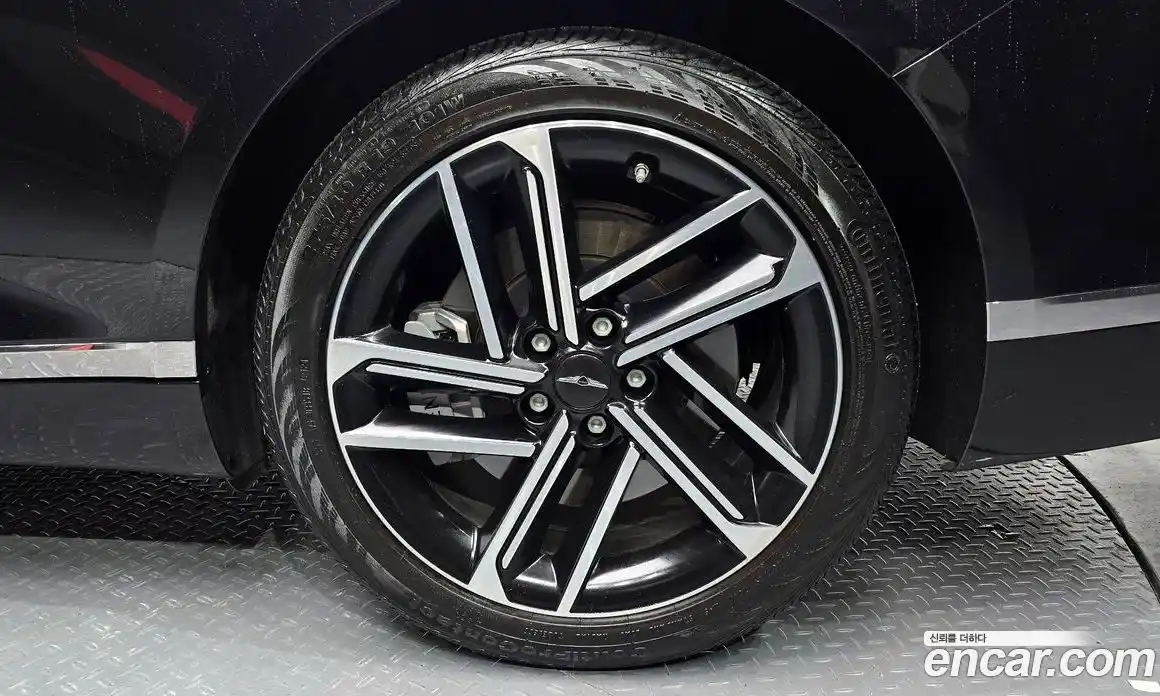 Genesis G80 2024 2.5 гидро в Москве № 1685315, фото 7