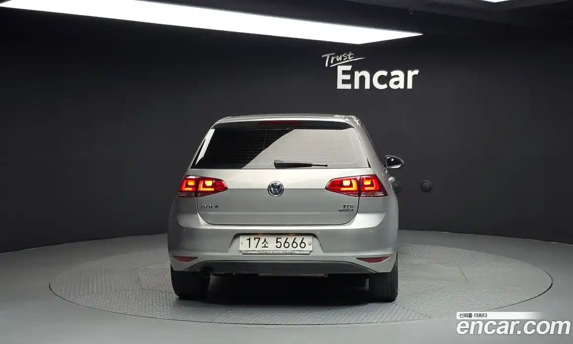 Volkswagen Golf 2014 1.6 гидро в Москве № 168867, фото 4
