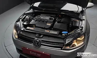 Volkswagen Golf 2014 1.6 гидро в Москве № 168867, миниатюра 6