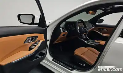 BMW 3-Series 2023 2.0 гидро в Москве № 1689564, миниатюра 12