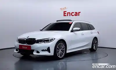 BMW 3-Series, 2021