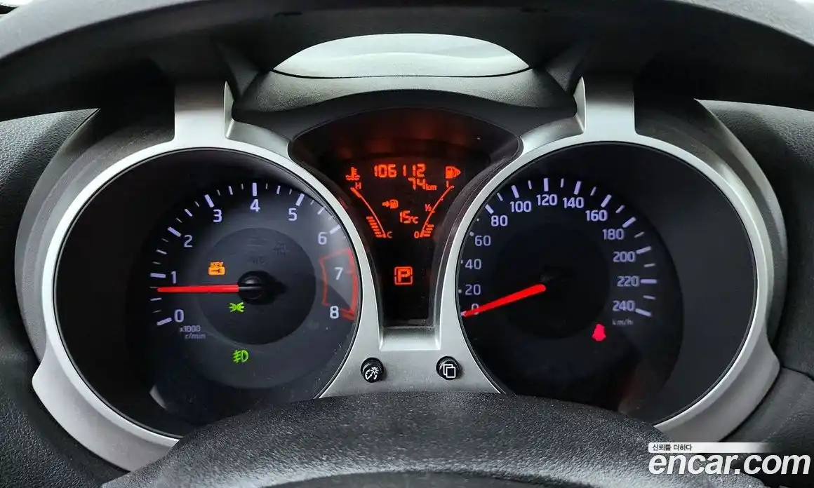 Nissan Juke 2017 1.6 гидро в Москве № 1692863, фото 11