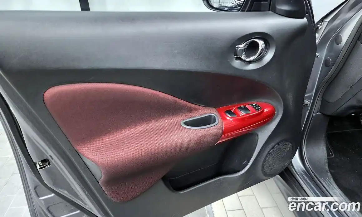 Nissan Juke 2017 1.6 гидро в Москве № 1692863, фото 14