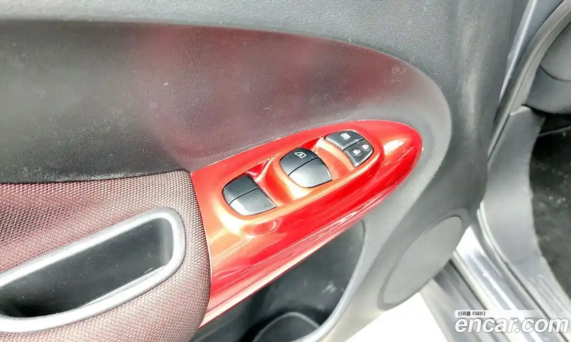 Nissan Juke 2017 1.6 гидро в Москве № 1692863, фото 30