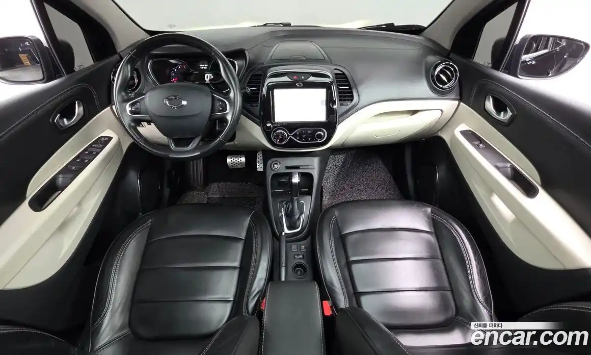 Renault QM3 2018 1.5 гидро в Москве № 1761038, фото 10