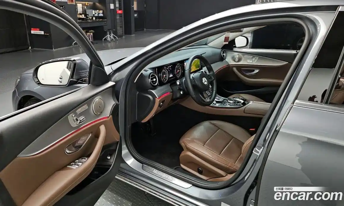 Mercedes-Benz E-Class 2018 2.0 гидро в Москве № 1762727, фото 13