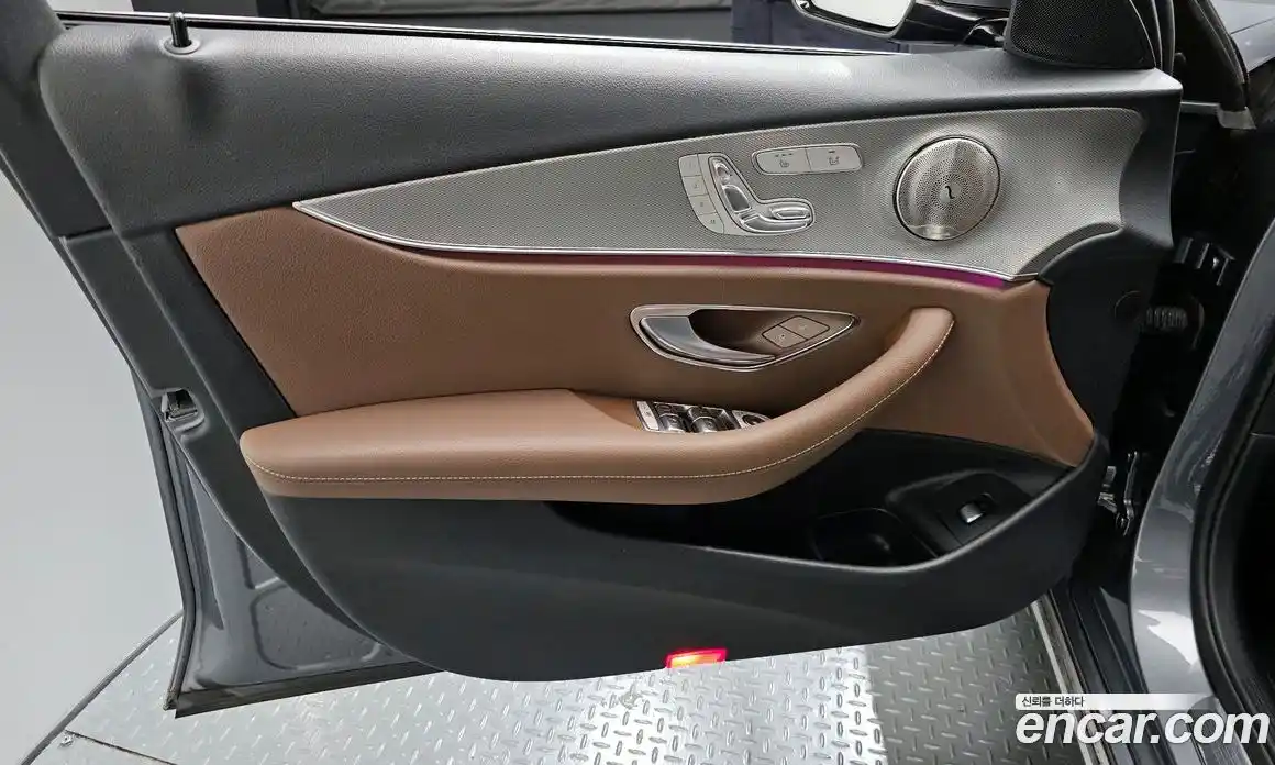 Mercedes-Benz E-Class 2018 2.0 гидро в Москве № 1762727, фото 14