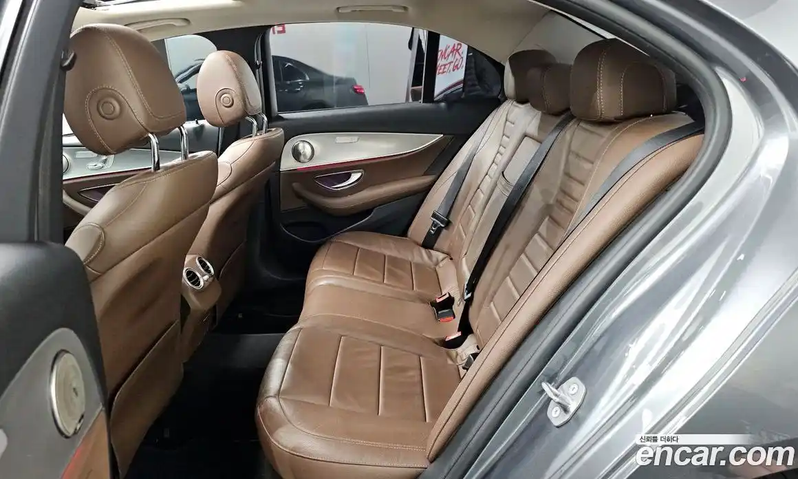 Mercedes-Benz E-Class 2018 2.0 гидро в Москве № 1762727, фото 16