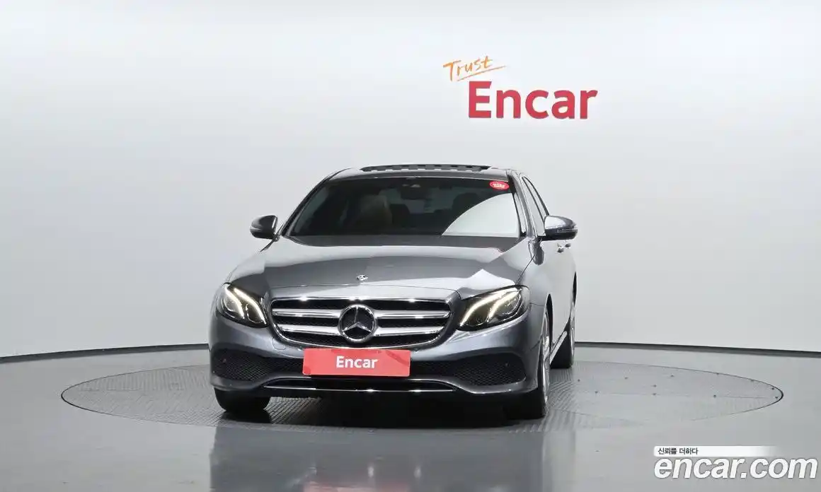 Mercedes-Benz E-Class 2018 2.0 гидро в Москве № 1762727, фото 3