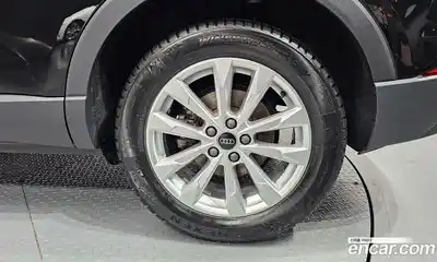 Audi Q3 2023 2.0 гидро в Москве № 1763031, миниатюра 7