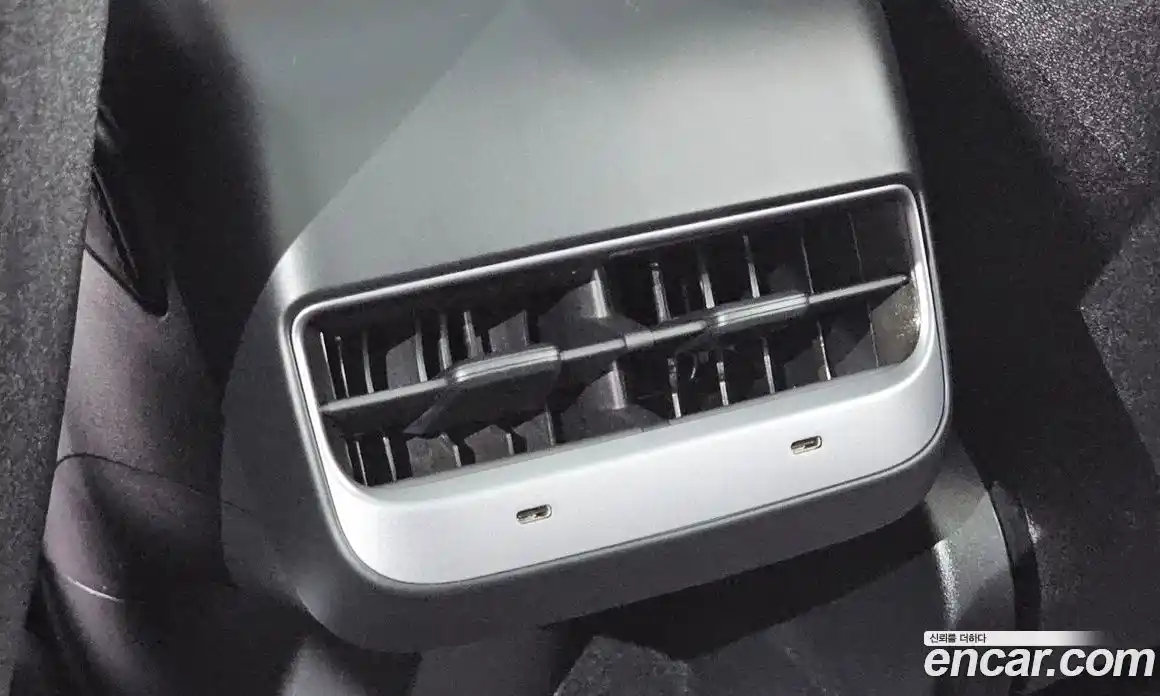 Tesla Model Y 2023 0.2 гидро, фото 29