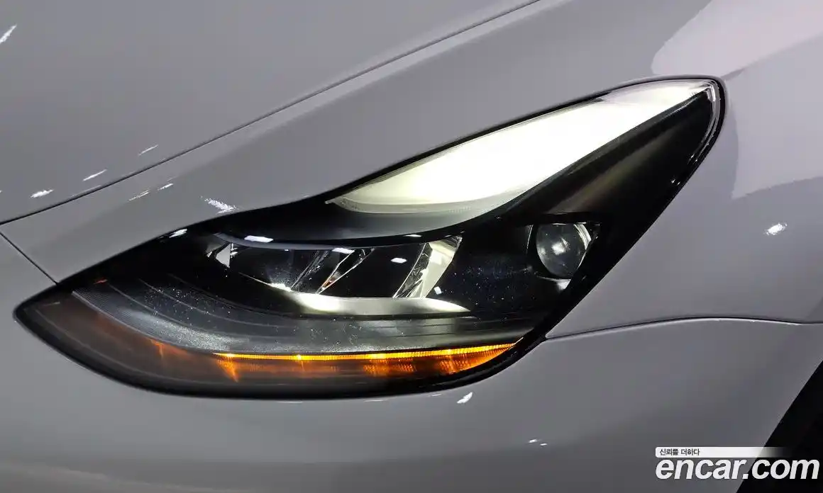 Tesla Model Y 2023 0.2 гидро, фото 7