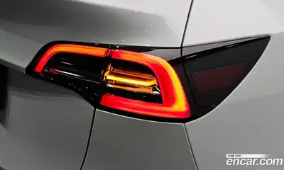 Tesla Model Y 2023 0.2 гидро, миниатюра 8