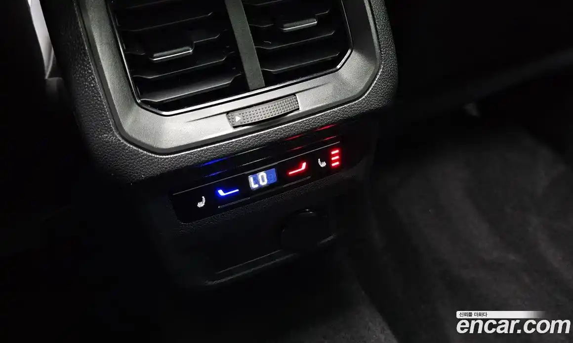 Volkswagen Tiguan 2022 2.0 гидро в Москве № 1765102, фото 28