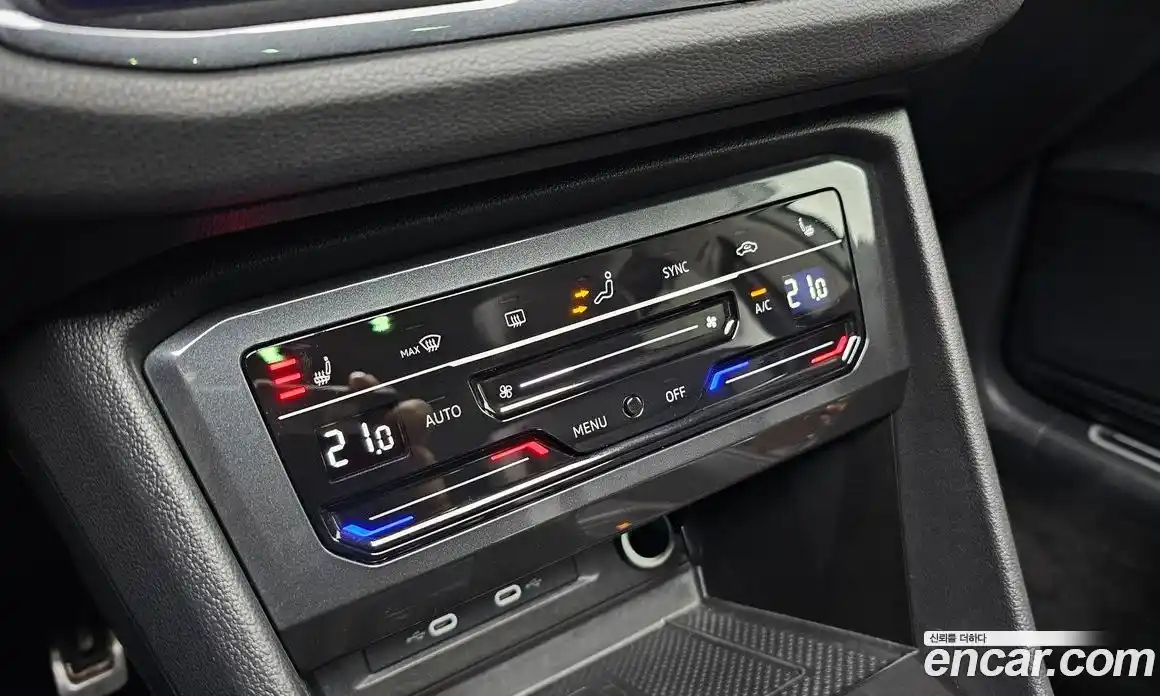 Volkswagen Tiguan 2022 2.0 гидро в Москве № 1765102, фото 31