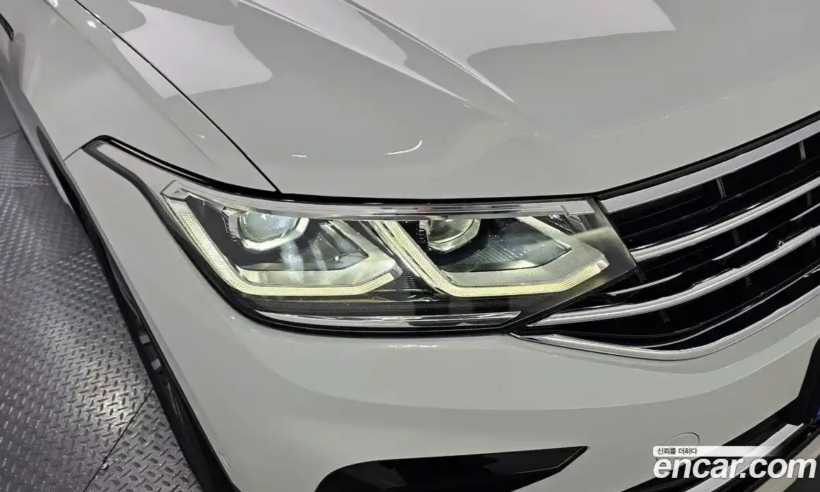 Volkswagen Tiguan 2022 2.0 гидро в Москве № 1765102, фото 8