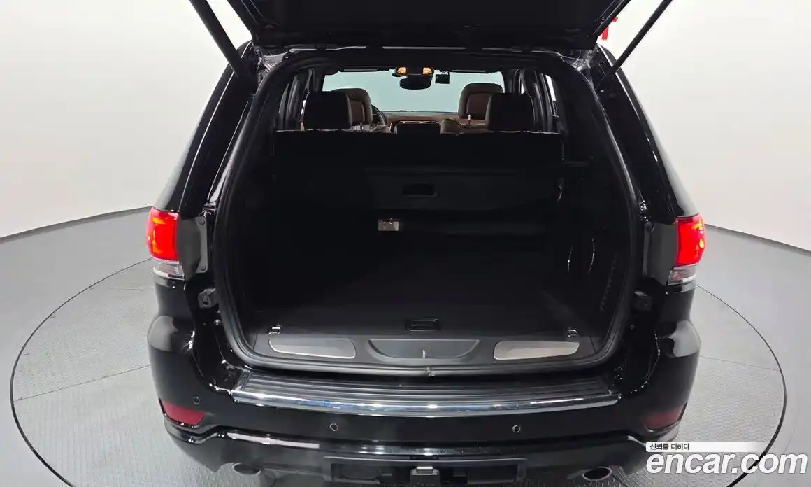 Jeep Cherokee 2021 3.6 гидро в Москве № 1765763, фото 32