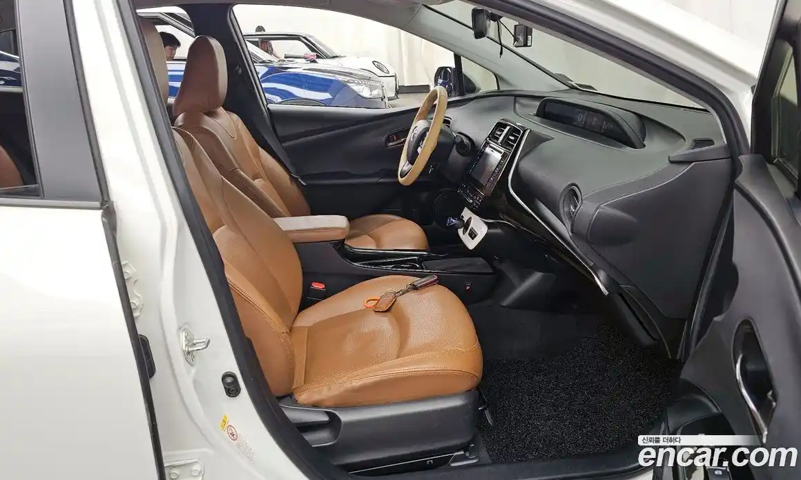 Toyota Prius 2017 1.8 гидро в Москве № 1766895, фото 17