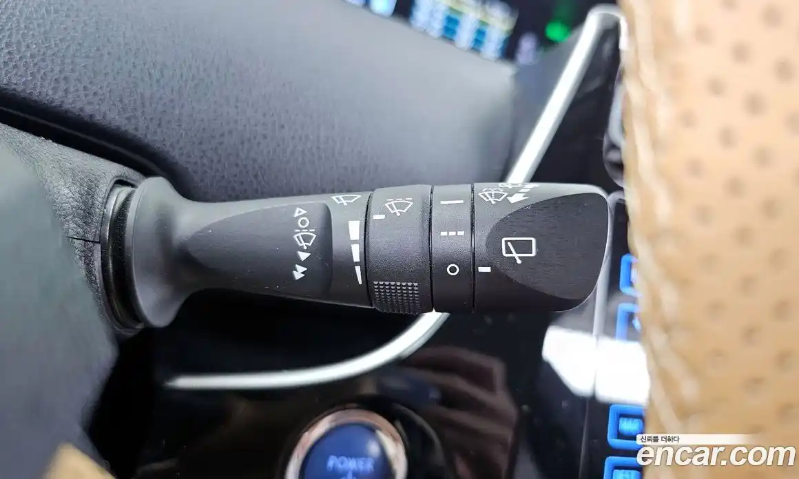 Toyota Prius 2017 1.8 гидро в Москве № 1766895, фото 31