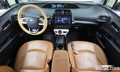 Toyota Prius 2017 1.8 гидро в Москве № 1766895, миниатюра 10