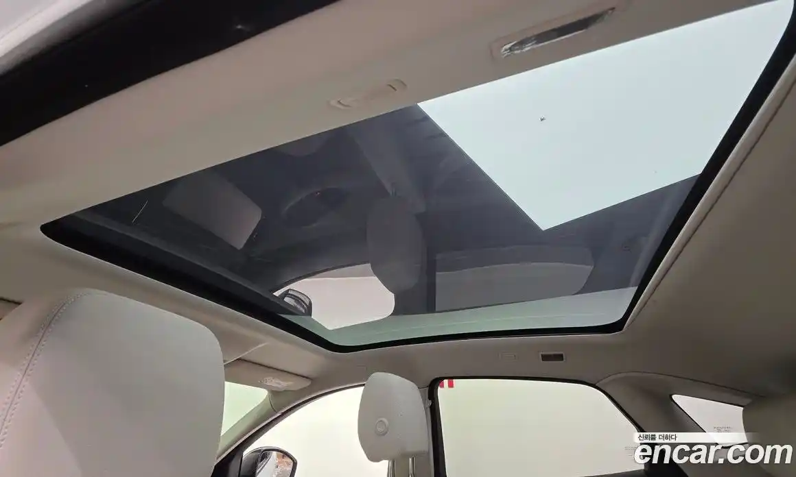 Jaguar E-Pace 2018 2.0 гидро в Москве № 1770332, фото 25