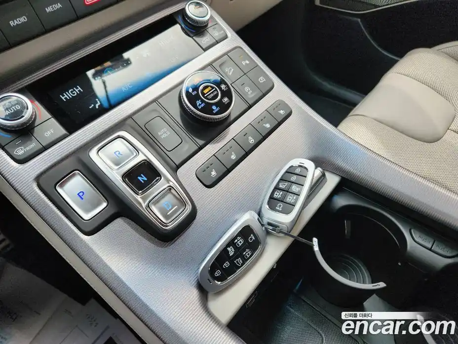 Hyundai Palisade 2022 2.2 гидро в Москве № 1830923, фото 9