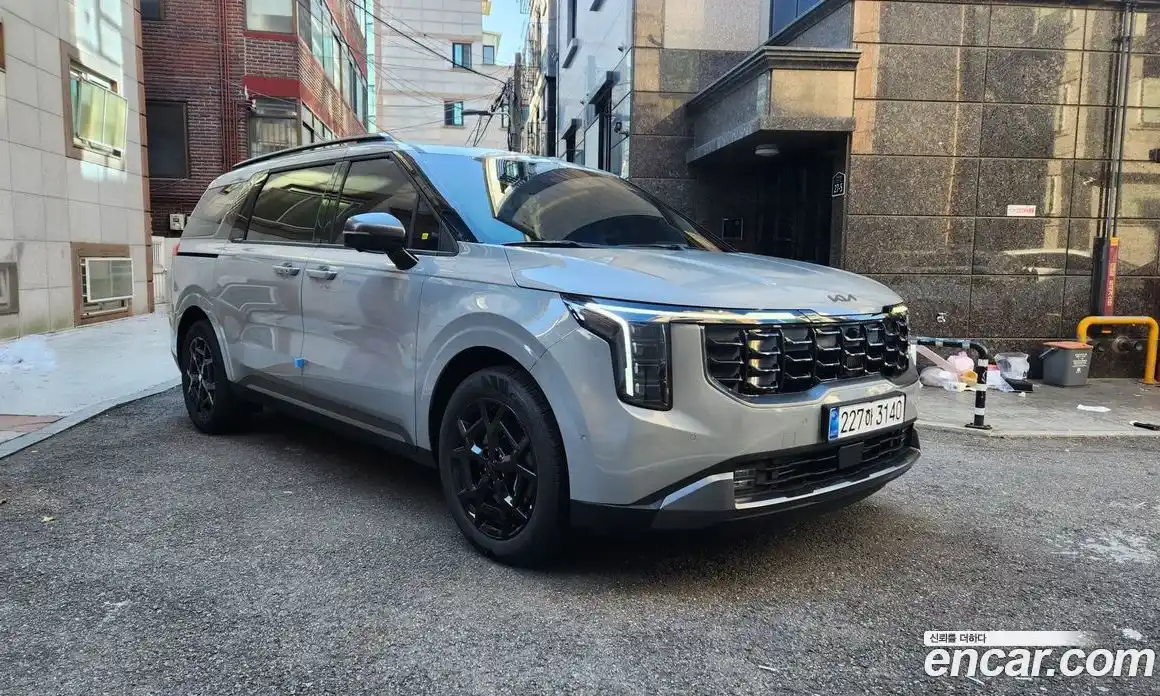 Kia Canival 2025 1.6 гидро в Москве № 1831244, фото 6